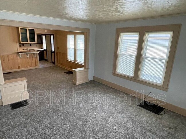 Foto del edificio - 1816 N Morrison St