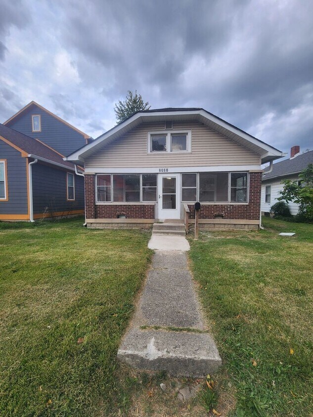 Photo - 2321 N Harding St