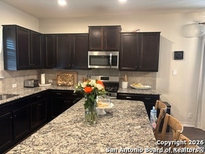 Building Photo - 15307 McKays Lark