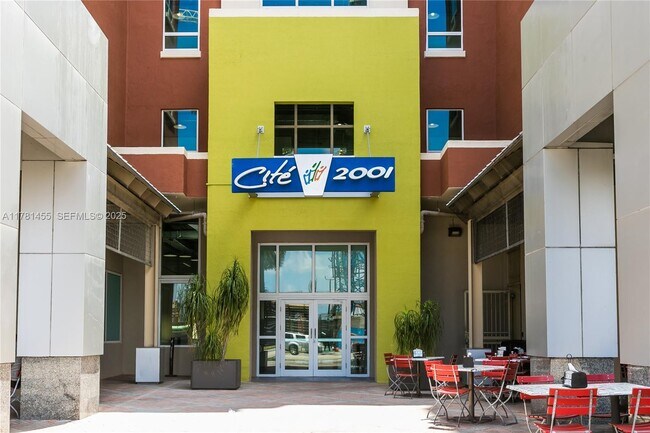 Foto del edificio - 2001 Biscayne Blvd