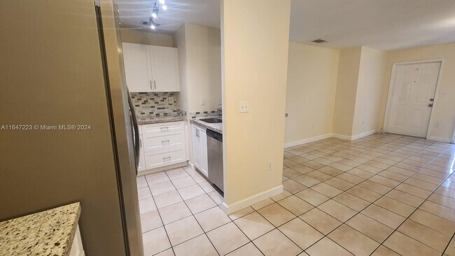 Building Photo - 15649 SW 73rd Cir Terrace