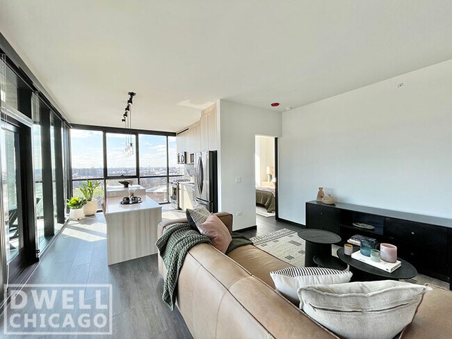 Foto del edificio - 1400 W Randolph St