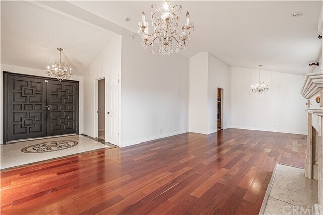 Foto principal - 837 Ridgeside Dr