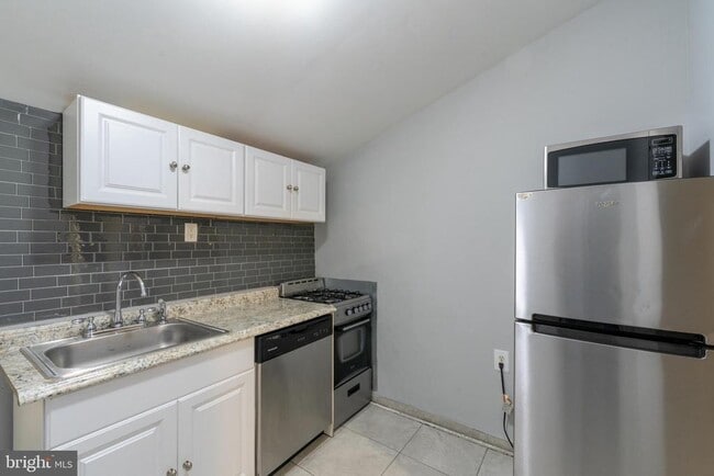 Foto del edificio - 519 S Port St