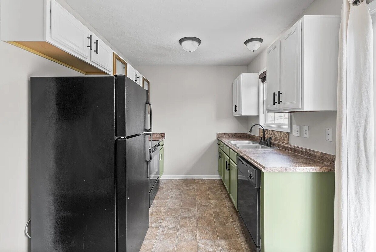 Foto del edificio - 515 Oakmont Dr