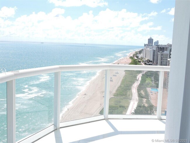 Building Photo - 6365 Collins Ave