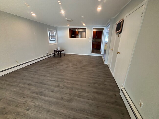 Foto del edificio - 3134 Ward Ln