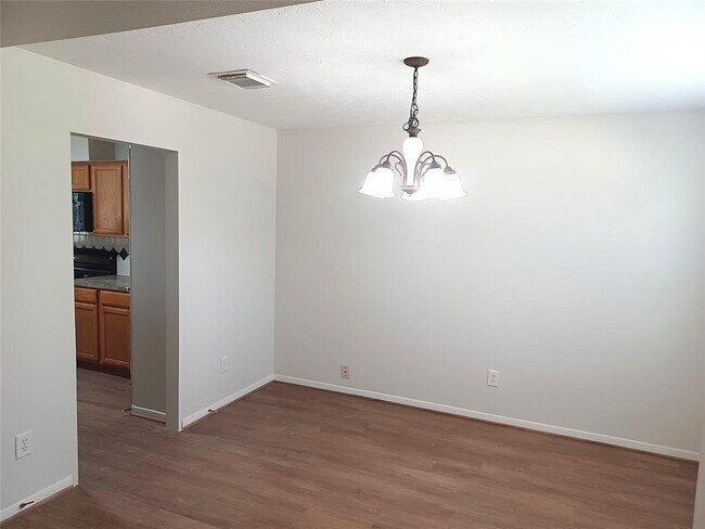 Foto del edificio - 13414 Beechglen Ln