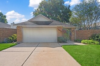 Building Photo - 3411 Valley Gardens Dr