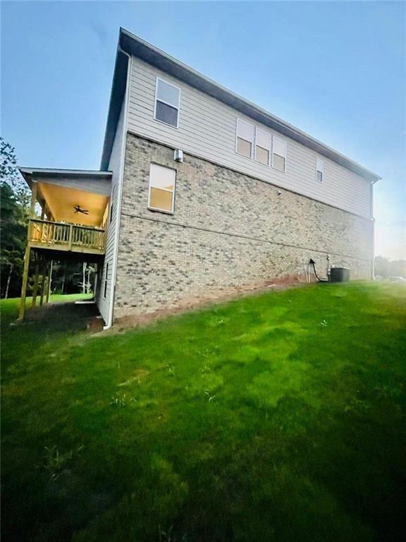 Building Photo - 3883 Ridge Rd