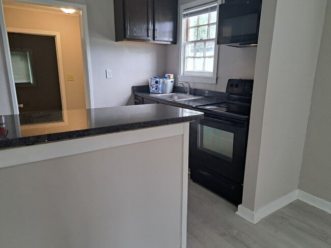 Building Photo - Beautiful Two Bedrooms newly renovated