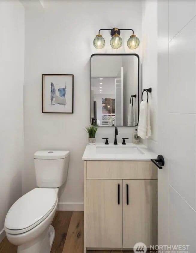 Photo - 528 N 72nd St (Seattle, WA)