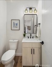 Building Photo - 528 N 72nd St