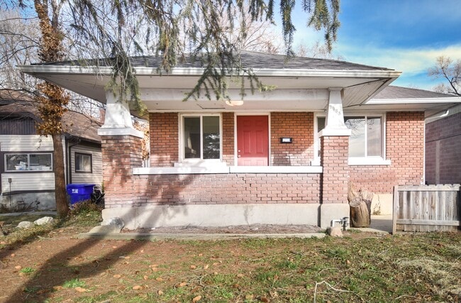 Building Photo - 2965 S 500 E
