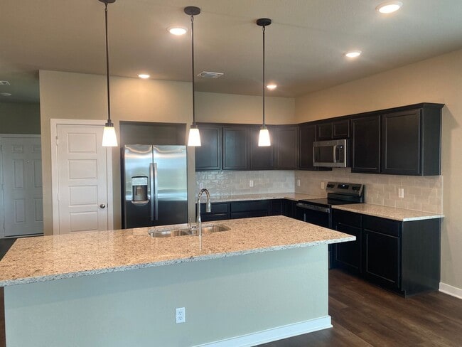 Building Photo - 3 BEDROOM, PLUS OFFICE, BELTON ISD