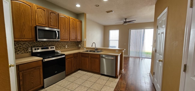 Photo - 8743 Abbey Ln Townhome