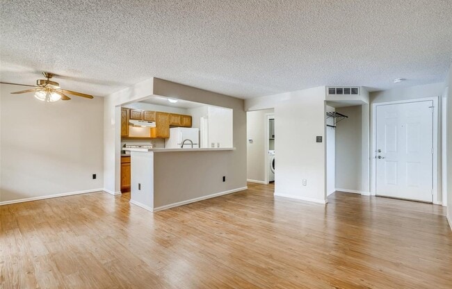 Foto del edificio - 5565 W 76th Ave