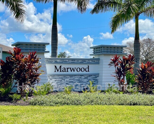 Building Photo - 3018 61st Terrace E