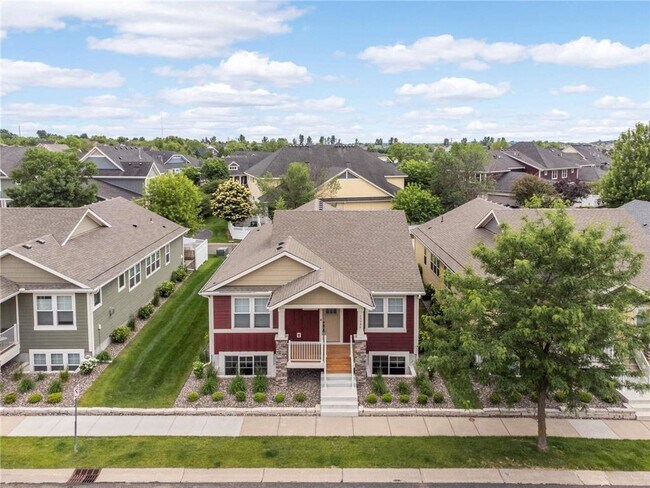 Foto del edificio - 15590 Duck Trail Ln