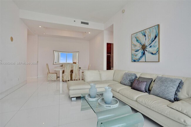 Foto del edificio - 16001 Collins Ave