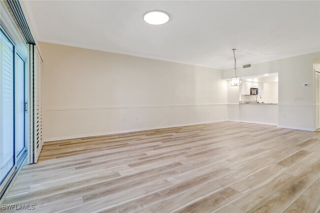 Foto del edificio - 512 Sugar Pine Ln