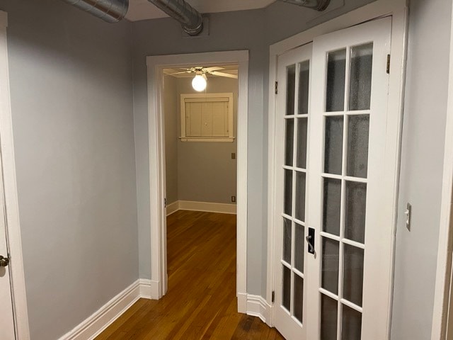 Entry way-looking into 3rd bedroom - 5442 S Cornell Ave
