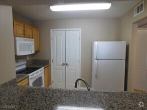 Building Photo - 5055 W Hacienda Ave