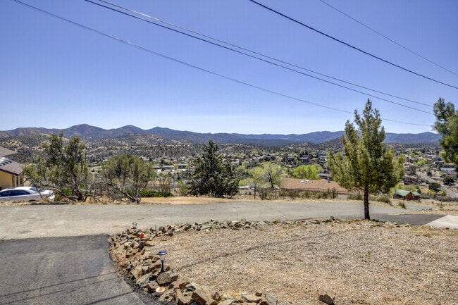 Foto del edificio - Cute home for rent in Diamond Valley!