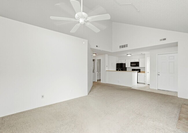 Foto del edificio - 13864 E Lehigh Ave