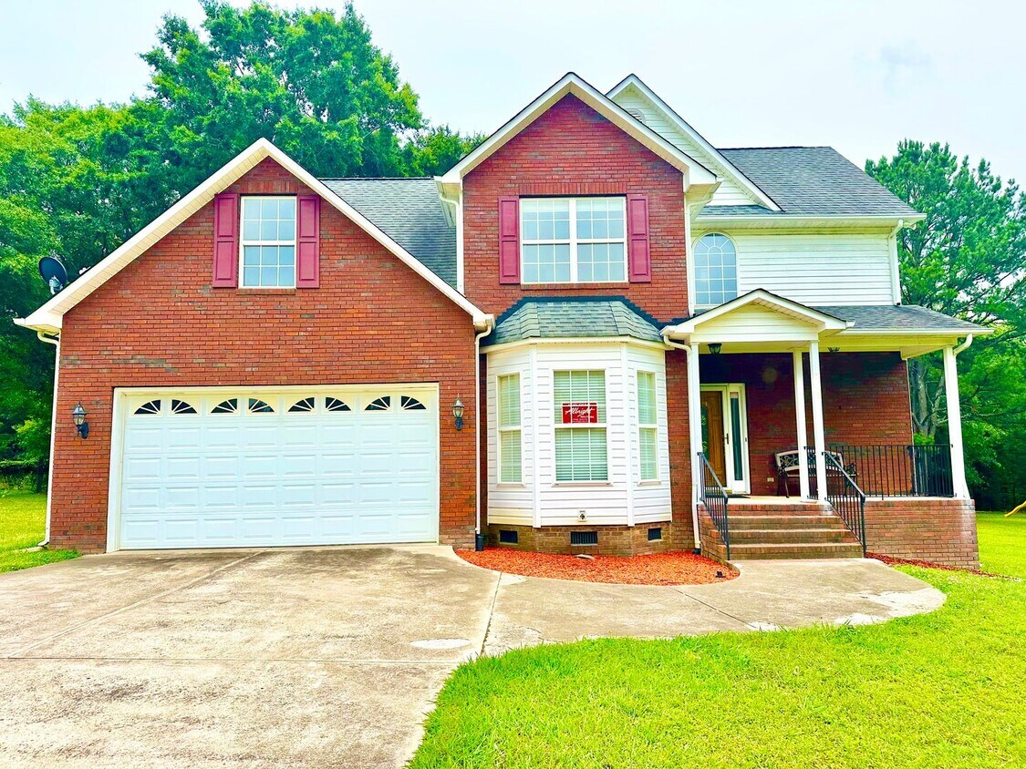 Primary Photo - 3639 Hamilton Rd