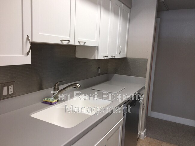 Foto del edificio - 3434 E Baseline Rd