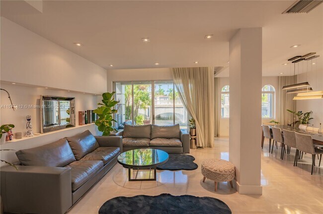 Foto del edificio - 20715 NE 30th Pl