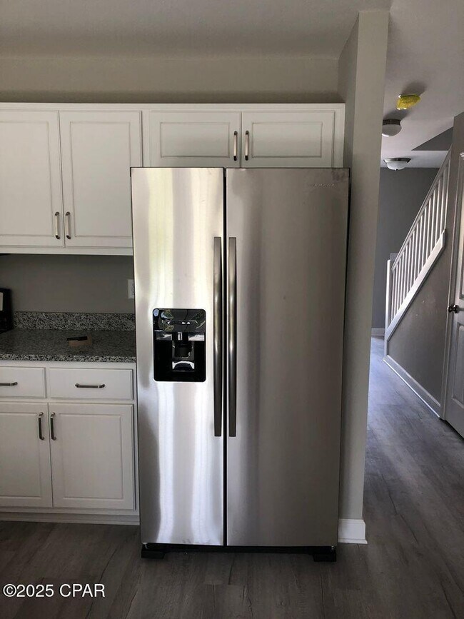 Foto del edificio - 247 Callaway Chase Ln