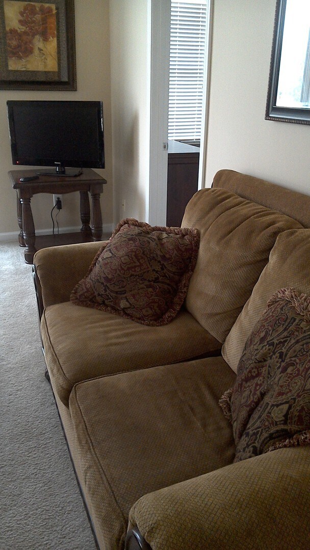 Foto del edificio - 2nd Floor Furnished Condo in River Oaks *Half off Second Month*