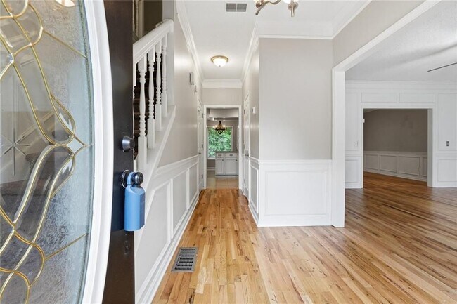 Foto del edificio - 5697 Frontier Walk Ln NE