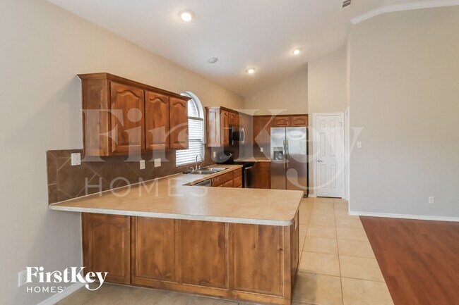 Building Photo - 1104 Hearthstone Dr