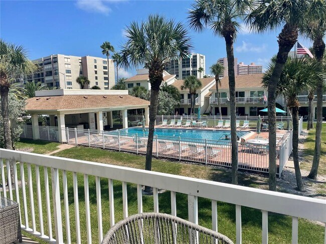 Foto del edificio - 1451 Gulf Blvd
