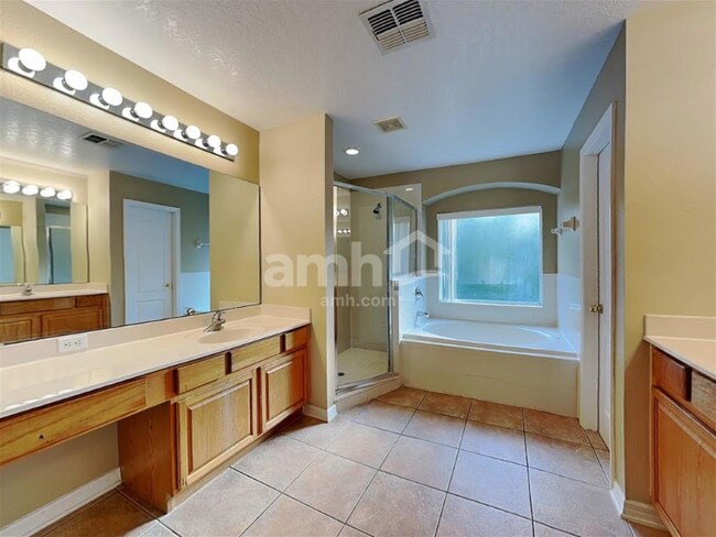 Foto del edificio - 9448 Candice Ct