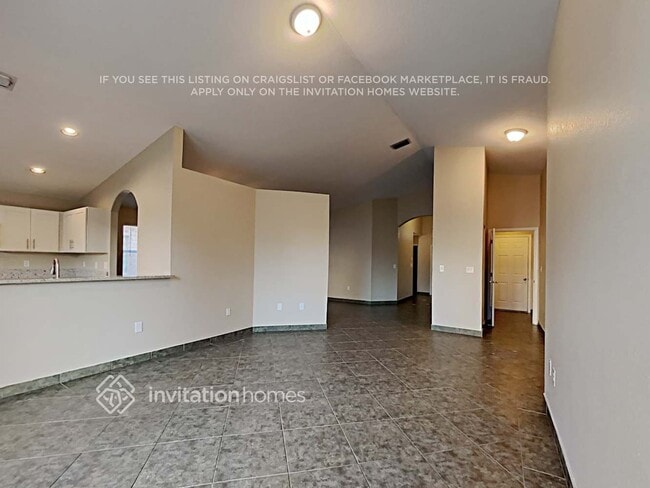 Foto del edificio - 17038 NW 20th St