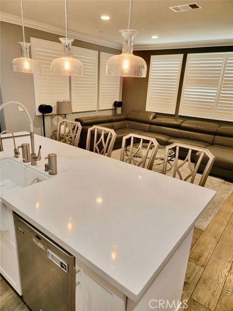 Foto del edificio - 10362 Elizabeth Ln