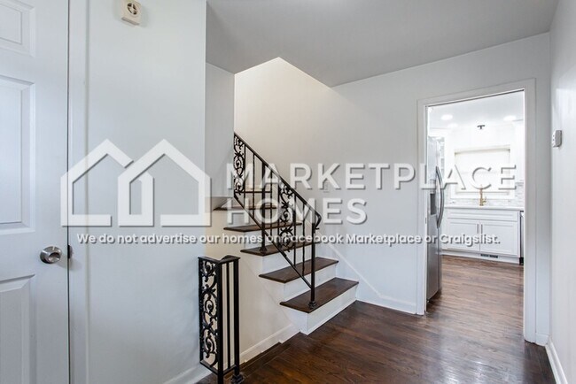 Building Photo - 2795 Pendant Pl