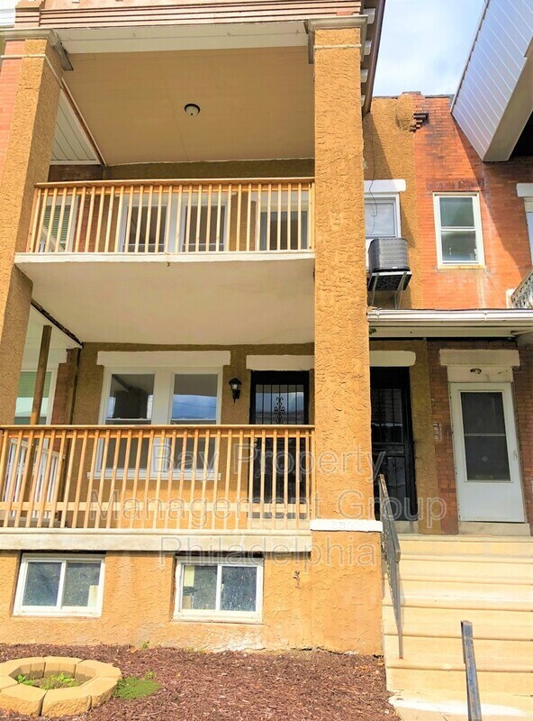 Building Photo - 5907 Carpenter St
