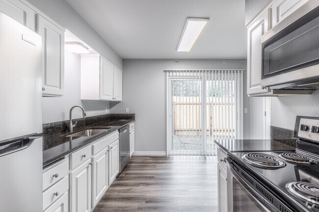Interior Photo - Capitol Gardens