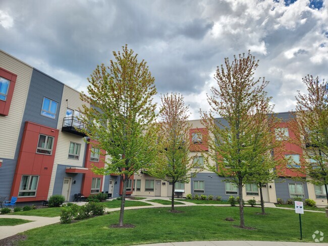 Building Photo - National Ave Lofts