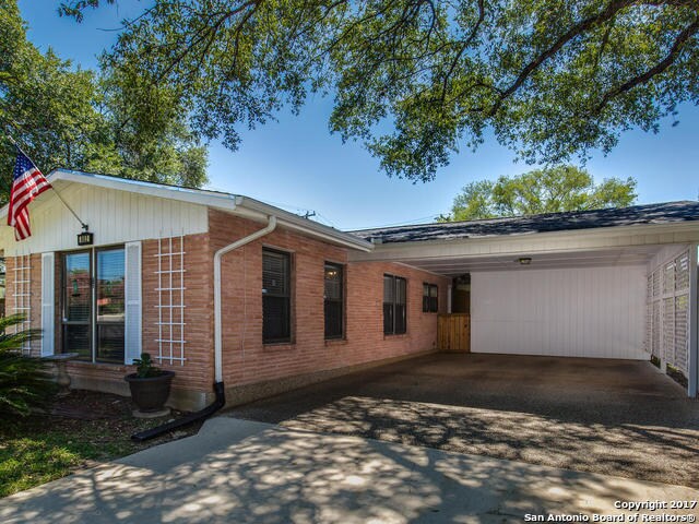 Building Photo - 802 Tamworth Dr