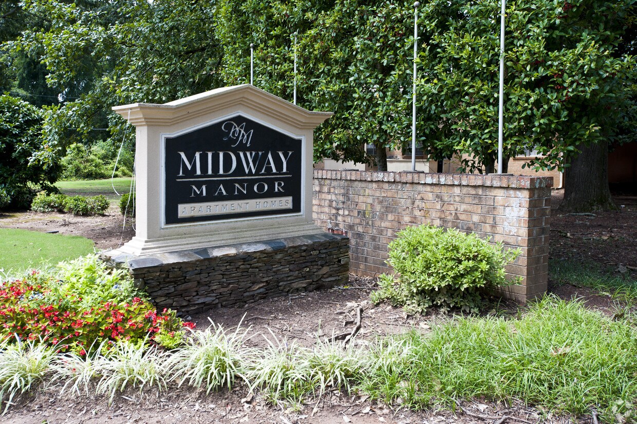 Foto principal - Midway Manor Apartments