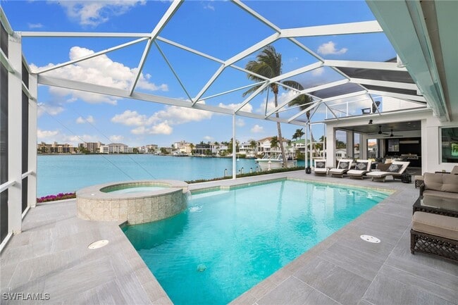 Foto del edificio - 414 Palm Ct