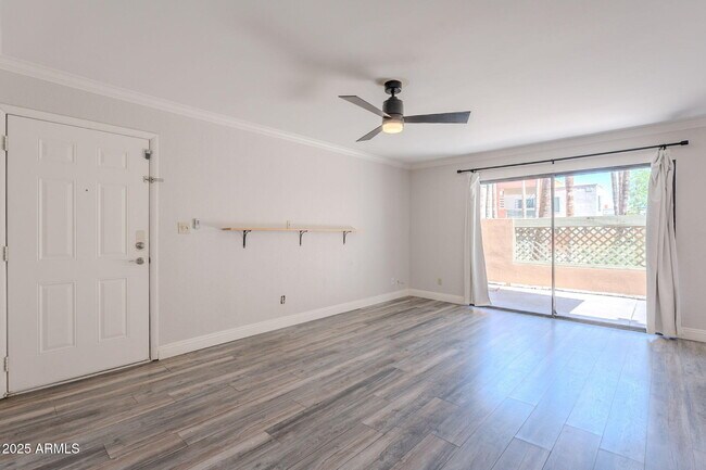 Foto del edificio - 3500 Hayden Rd