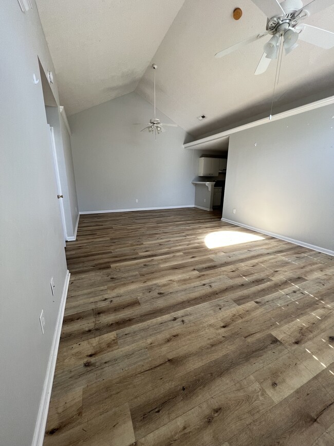 Living room - 4311 Jasmine Cove Way