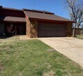 Foto principal - 7407 Kings Manor Ct